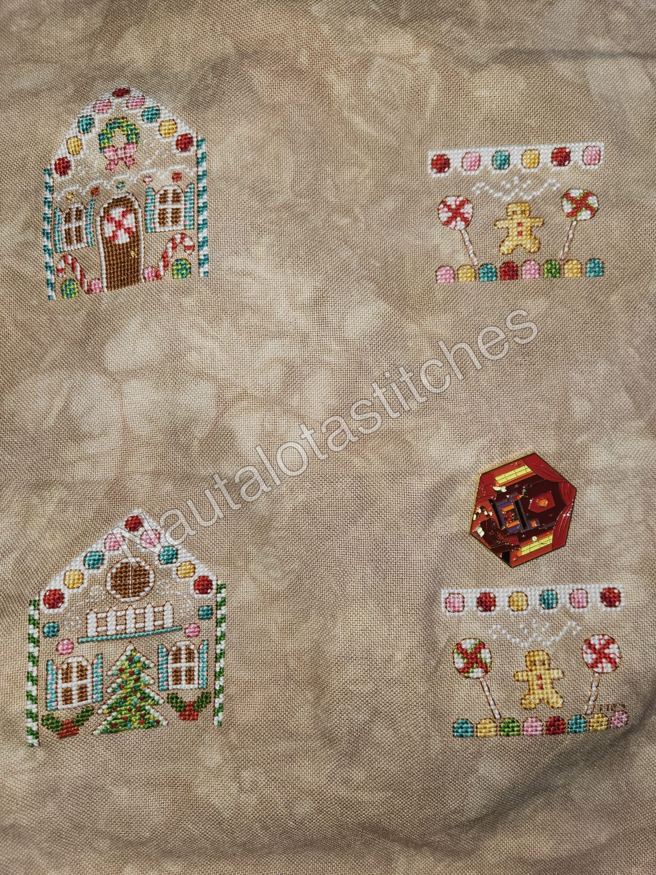Gingerbread House — additional photo 1
